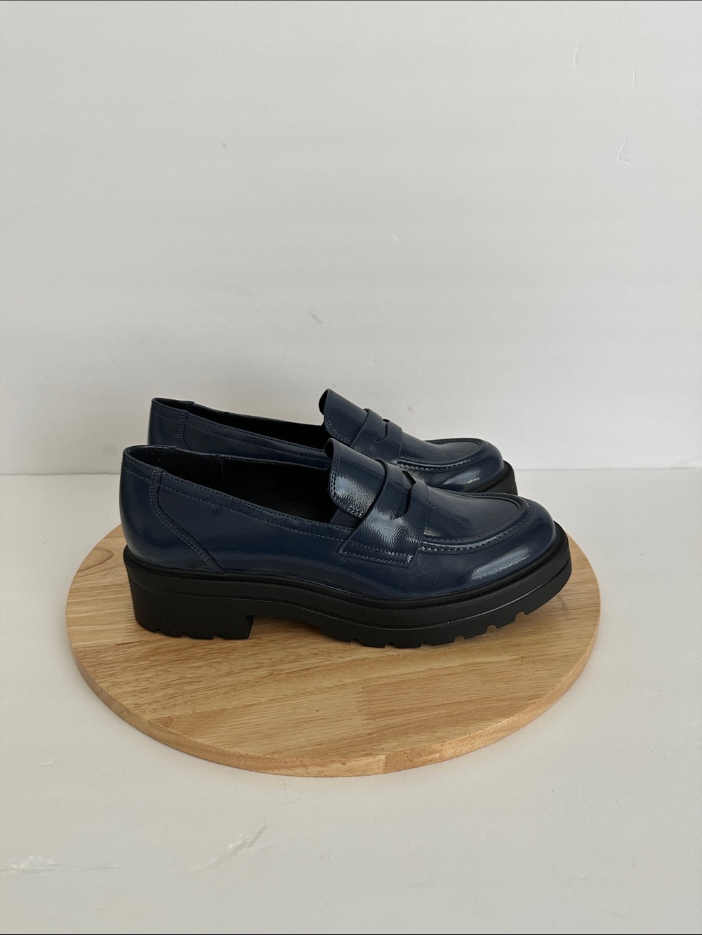 Mia Yaoni Loafer